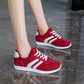 Retro Sneakers met Contrasterende Strepen