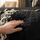 🌸🛏️ Rózsás Szegélyű Ágynemű Szoknya – Elegancia és Kényelem Egyben! 🌙💤
