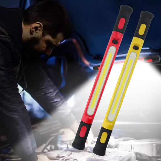 💡🔧 3000 lumenes LED-es munkalámpa – mágneses rögzítés + akasztó, 5200 mAh-s akkumulátor, 360°-ban forgatható. 🔋✨