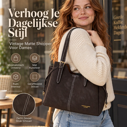 Ruime Dames Shopper met Matte Afwerking en Contrasterende Stiksels